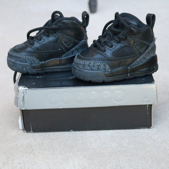 Nike Air Jordan Sneakers Baby Size 3 - Picture 2 of 8